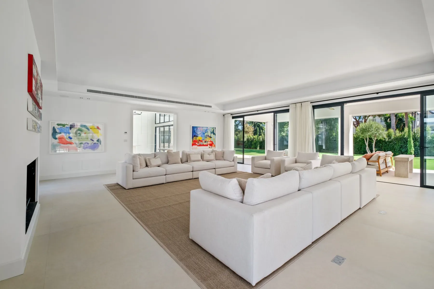 Villa Byblos, Sotogrande: Reception room Villa Byblos, Sotogrande: Reception room