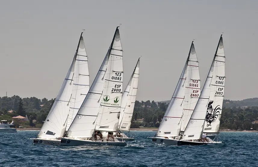 Sailing lesson for beginners